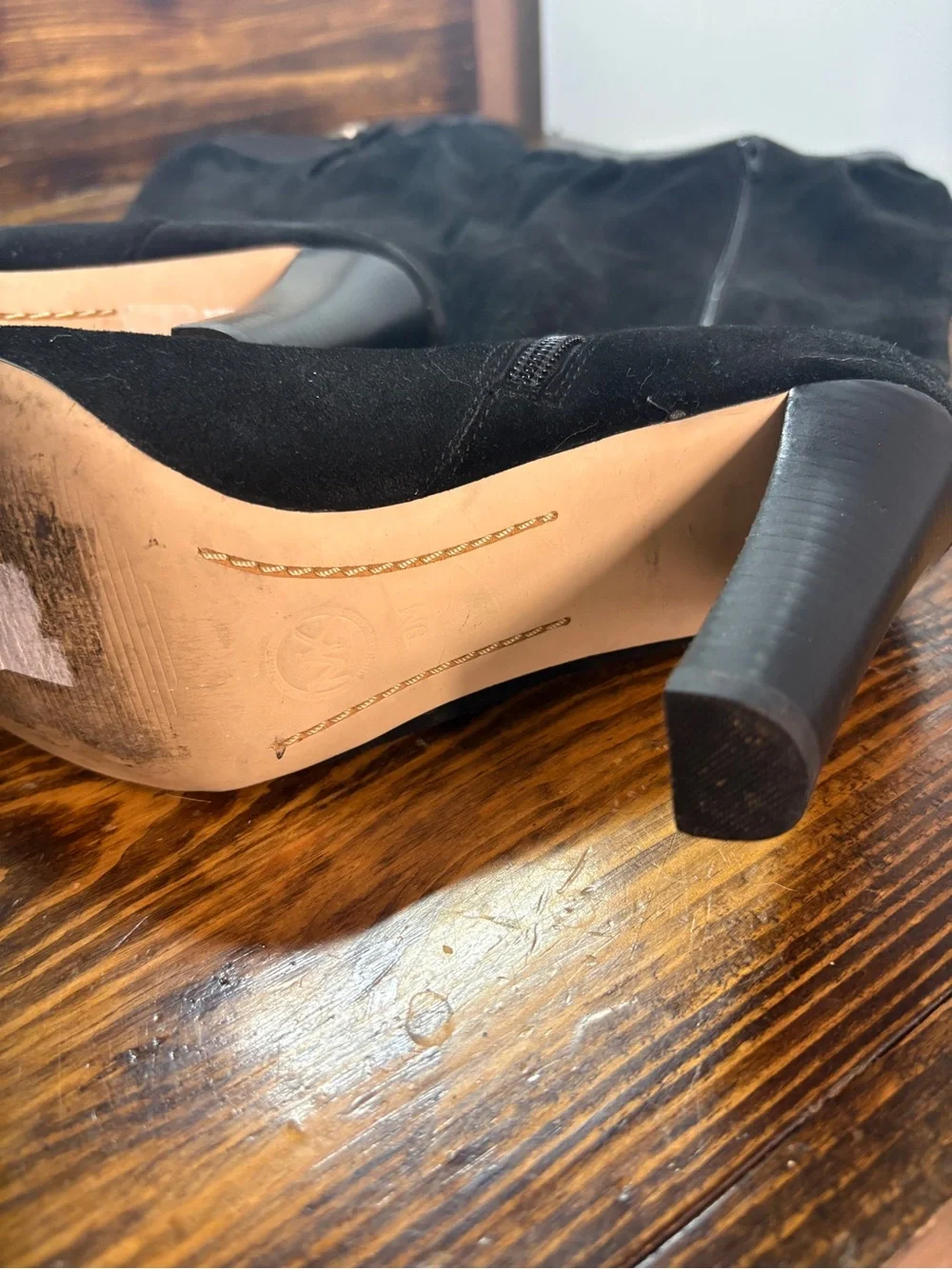 Michael Kors black heeled boots size 9